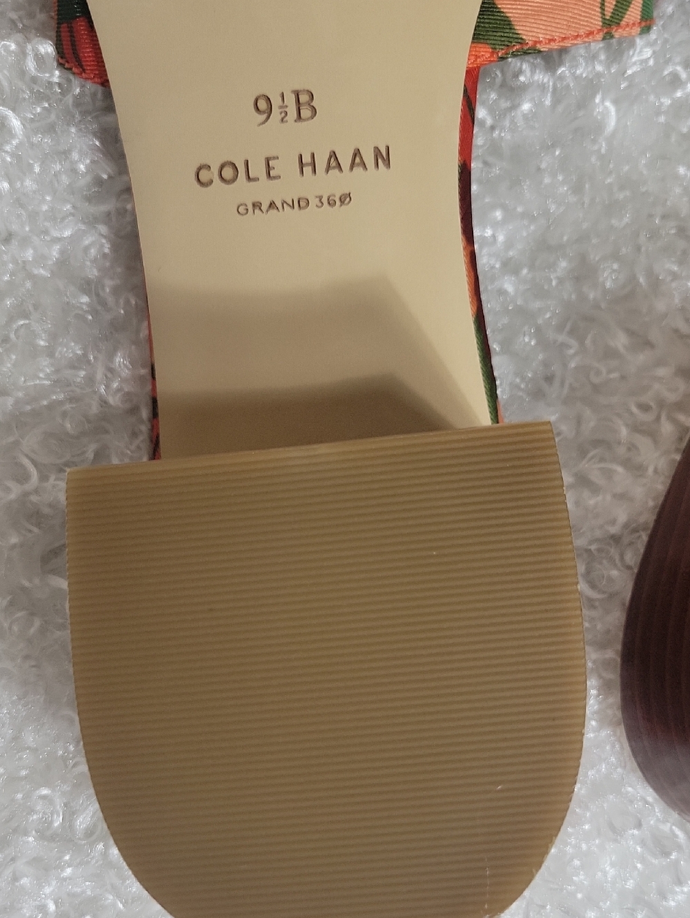 Cole Haan Grand 360 Calli Single Band Slide Sandal Leaf Print size 9 1/2 B - Picture 13 of 16